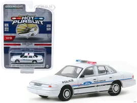 GL 1:64 1993 FORD CROWN VICTORIA сплав модель автомобиля литье под давлением металлические