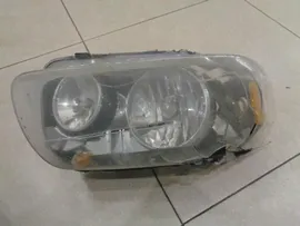 Фара правая Ford Escape 2001-2006