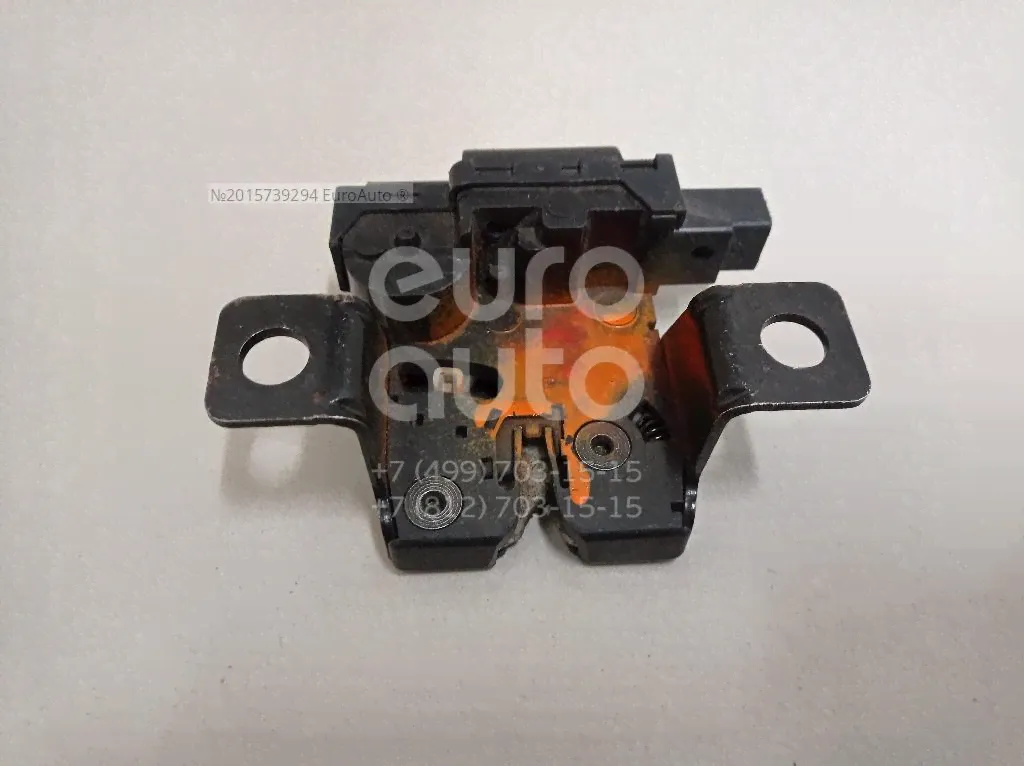 8L8Z7840860A FORD Замок багажника