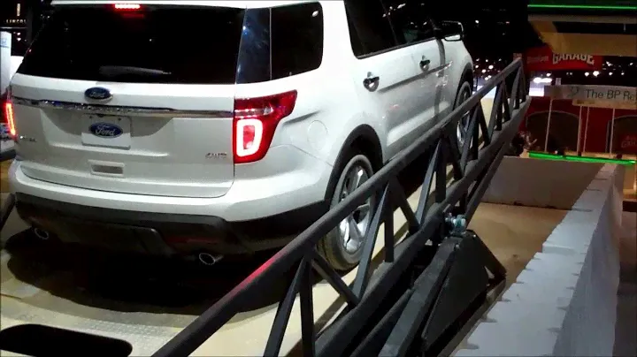 2011 FORD EXPLORER TEST TRACK