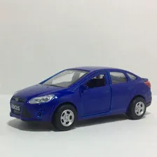Игрушечная машина Ford focus синий