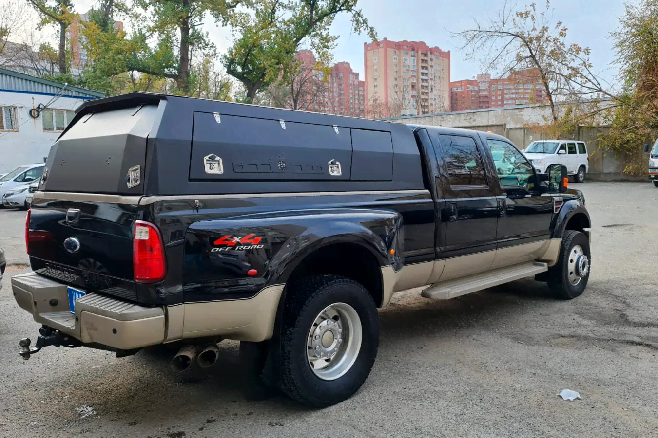 Кунг экспедиционный 3-дверный Ford F-450