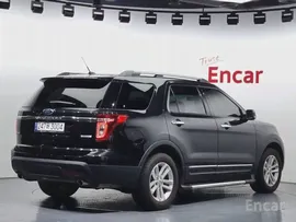 Ford Explorer 5, 2.0 Ecoboost 2WD 2015 года