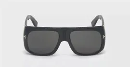 Солнцезащитные очки Tom Ford TF733 01A