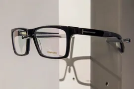 TOM FORD 1