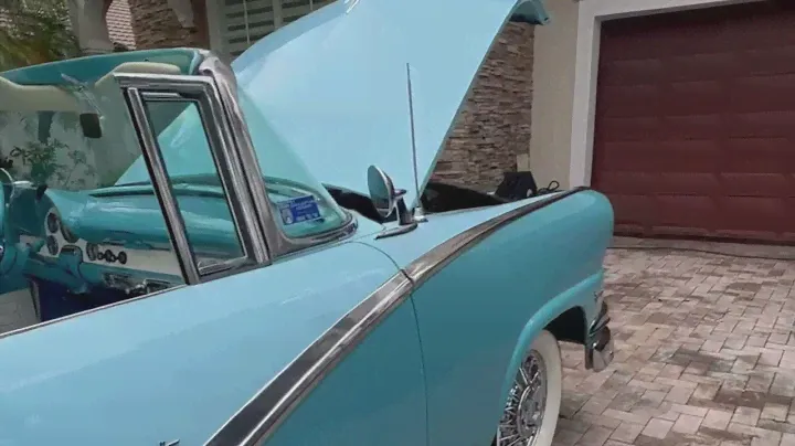1956 FORD SUNLINER CONVERTIBLE