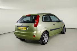 Ford Fiesta 1.4 AMT (80 л.с.) 2006