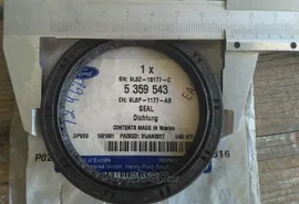 5359543 FORD Сальник привода акпп KUGA 13-